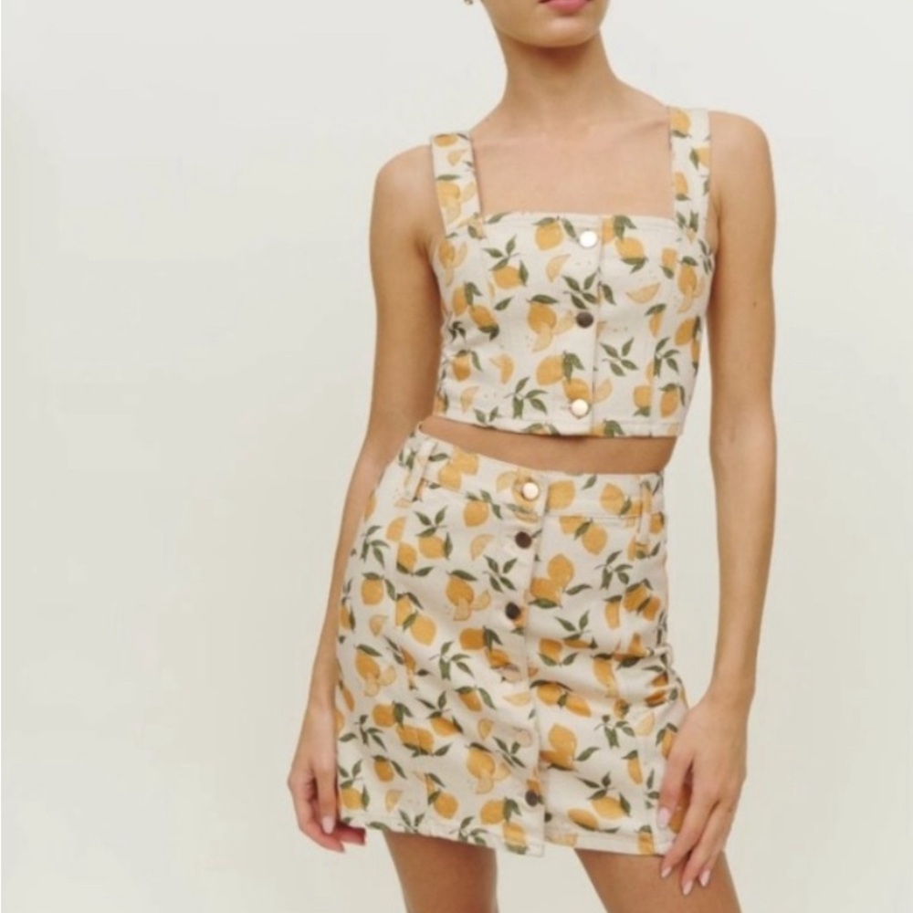 Reformation denim lemon mini skirt sz 8